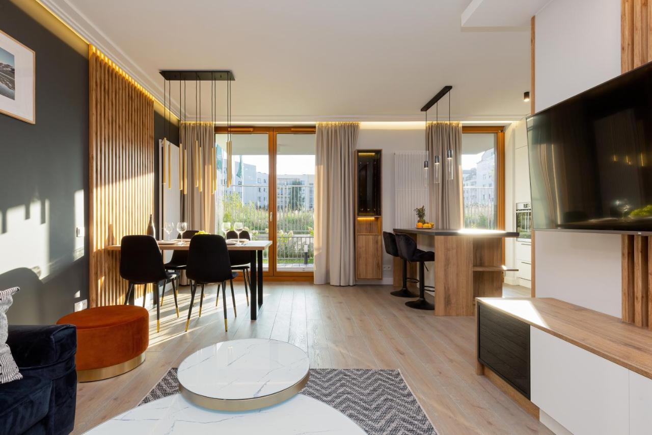 Apartment Forest Club Kabaty By Renters Prestige Warsaw Exterior photo