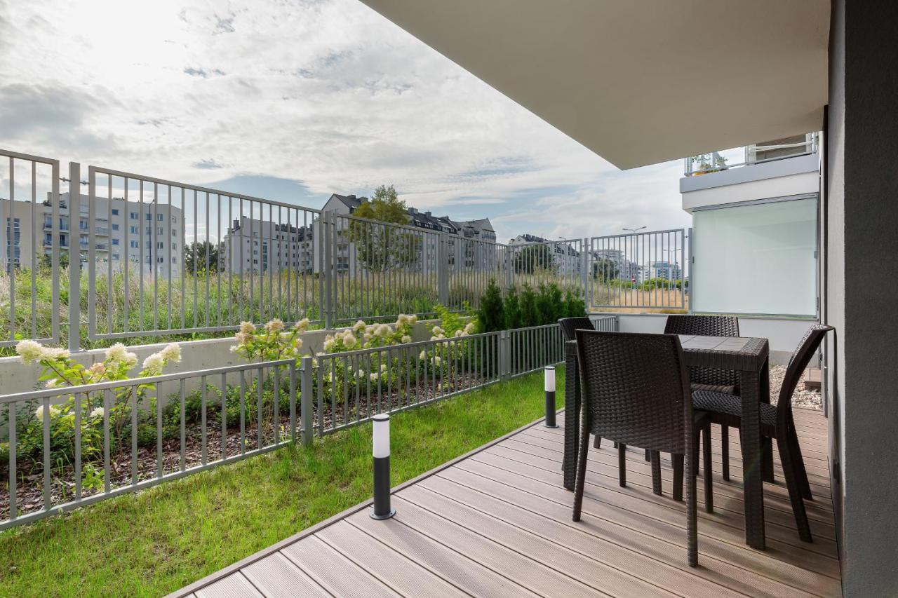 Apartment Forest Club Kabaty By Renters Prestige Warsaw Exterior photo